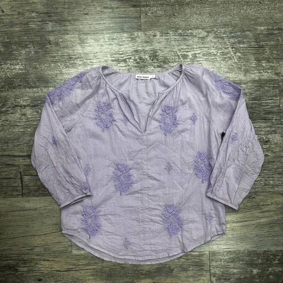 Roller Rabbit blouse - Picture 2 of 7